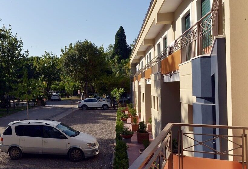 Номер Стандарт с Балконом, Zeus