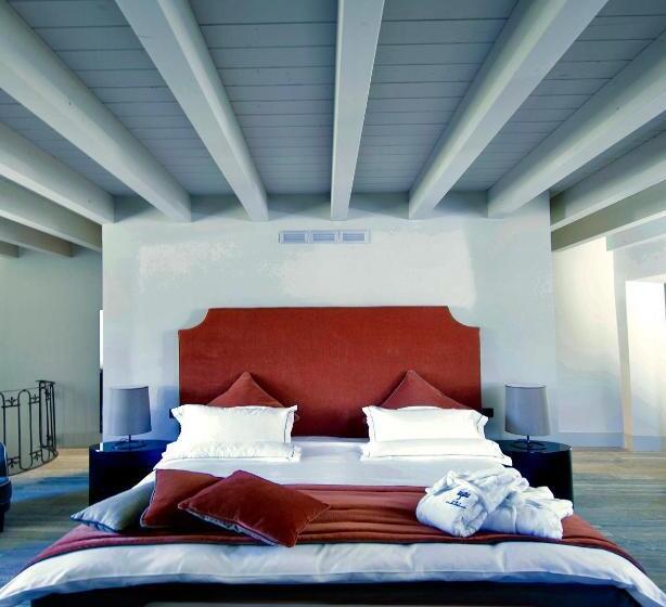 Quarto Estandar Cama King, Podere Castel Merlo Resort