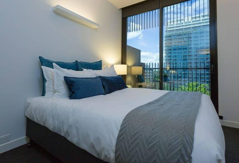 آپارتمان لوکس 2 خوابه, Wyndel Apartments St Kilda Views