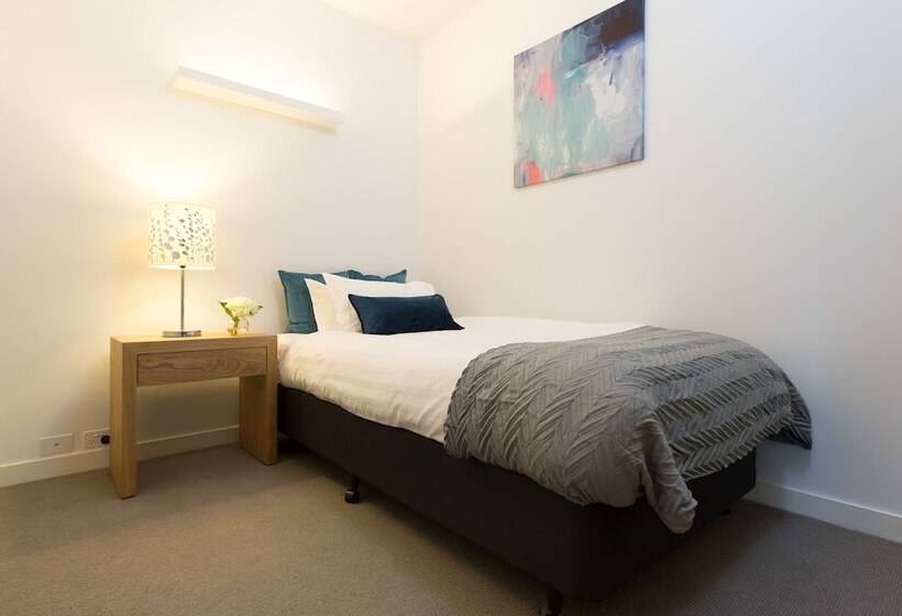 آپارتمان اجرایی 1 خوابه, Wyndel Apartments St Kilda Views