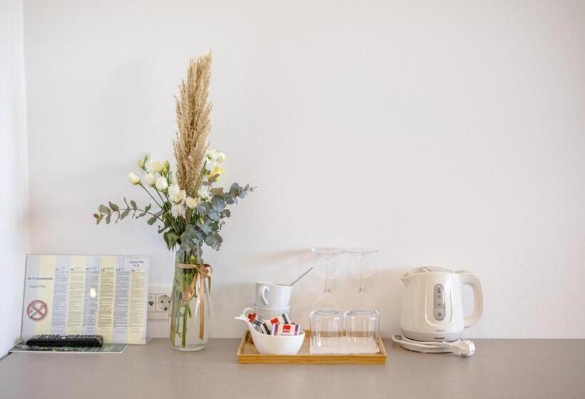 수피리어 트리플룸 바다 전망, Rogač Rooms & Restaurant