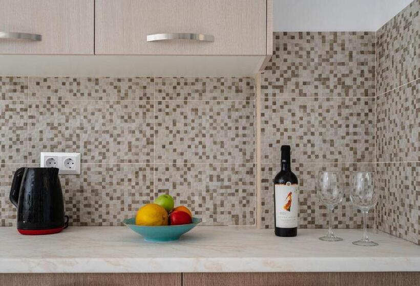 דירת חדר נוף לים, Evripus Suites