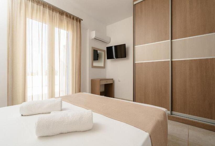 דירת חדר נוף לים, Evripus Suites