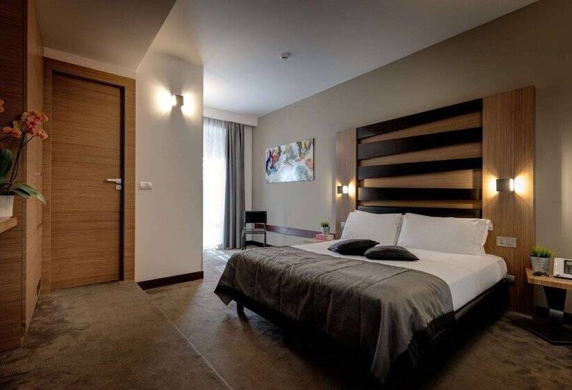 غرفة قياسية ثلاثية, Trevi   Gruppo Trevi Hotels