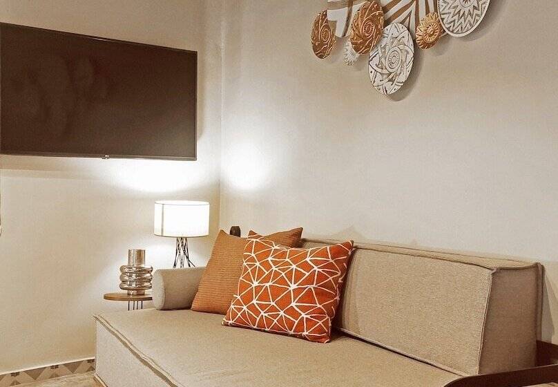 إستوديو سوبيريور, Pyrgi Cretan Living & Spa