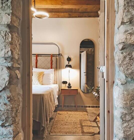 جناح إدارى, Pyrgi Cretan Living & Spa