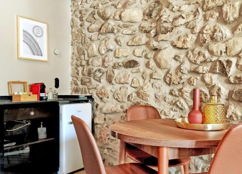 جناح إدارى, Pyrgi Cretan Living & Spa