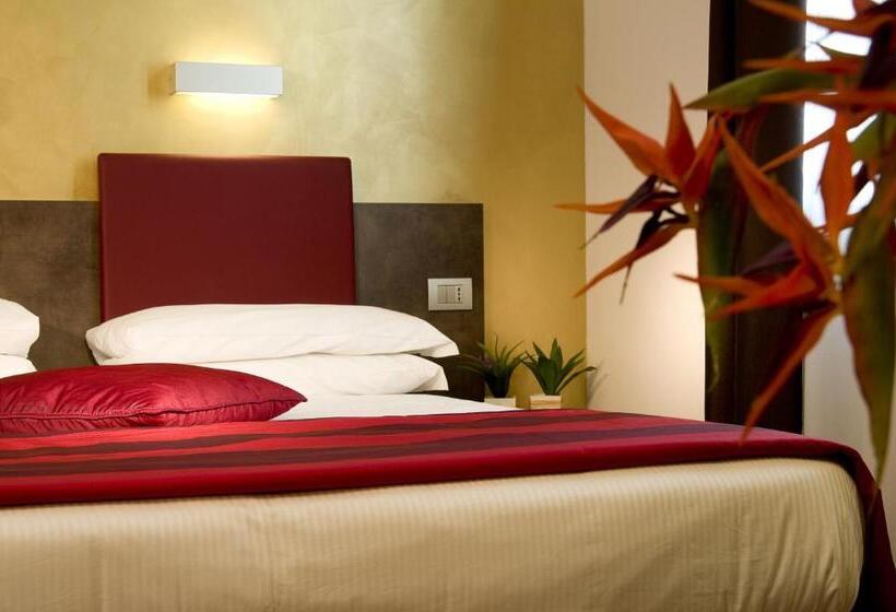 غرفة قياسية ثلاثية, Trevi   Gruppo Trevi Hotels