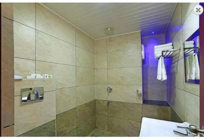 Standard Room with Balcony, C7 Munnar