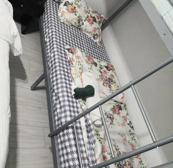 Standard-huone, Dalival