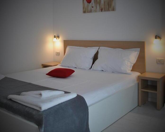 اتاق سوپریور سه تخته, Eforooms