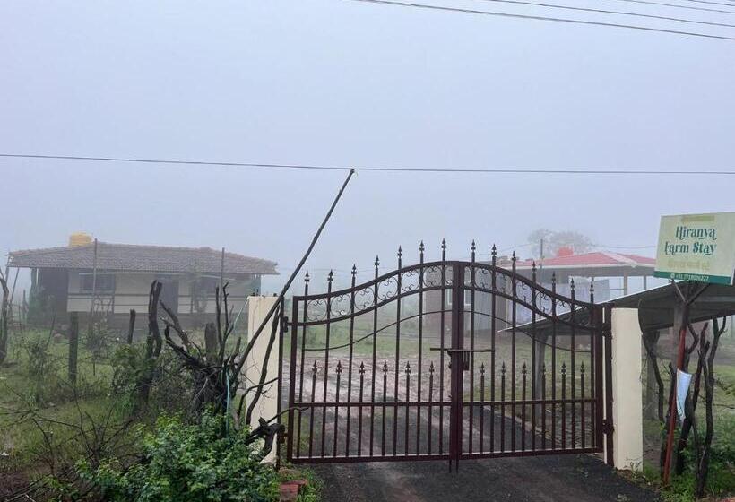 Семейный Номер, Hiranya Farm Stay