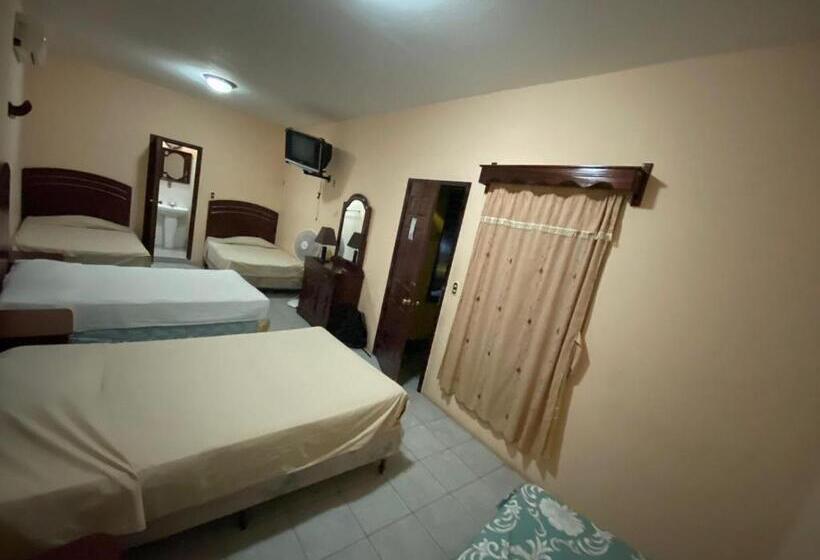 اتاق خانوادگی, Ivon