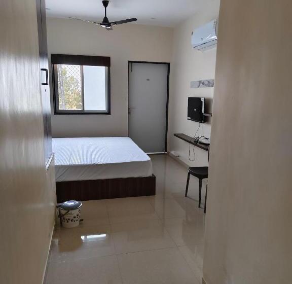 غرفة ديلوكس, Jawai Rock