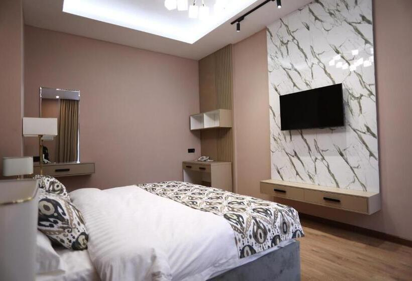 سوییت, Israhotel Dushanbe