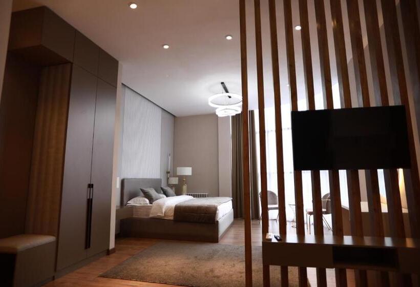 سوییت, Israhotel Dushanbe