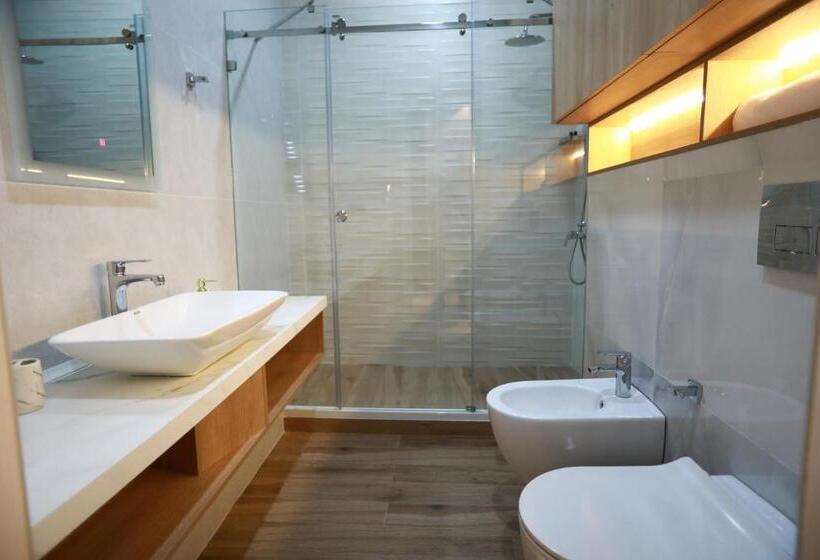 سوییت, Israhotel Dushanbe