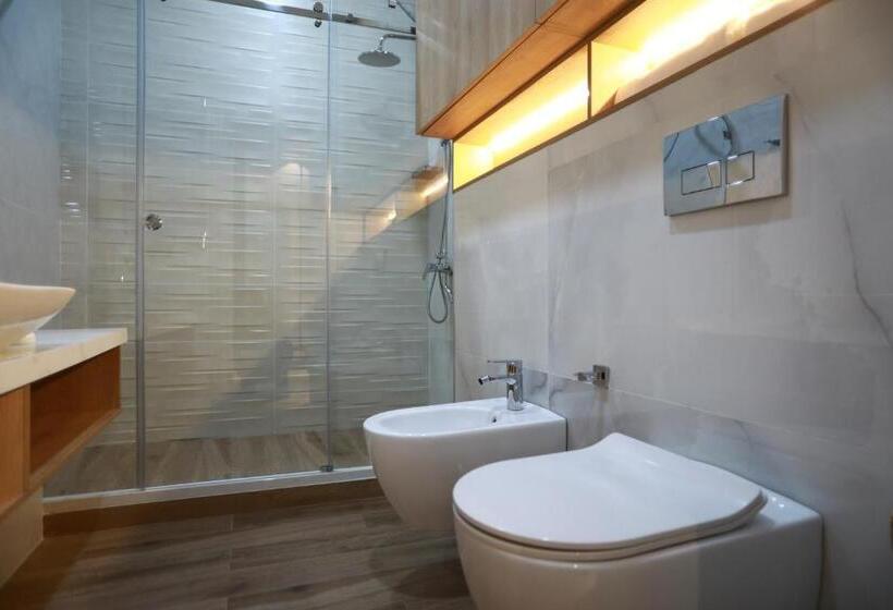 سوییت, Israhotel Dushanbe