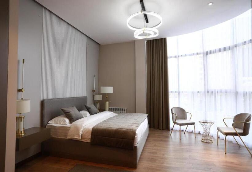 سوییت, Israhotel Dushanbe