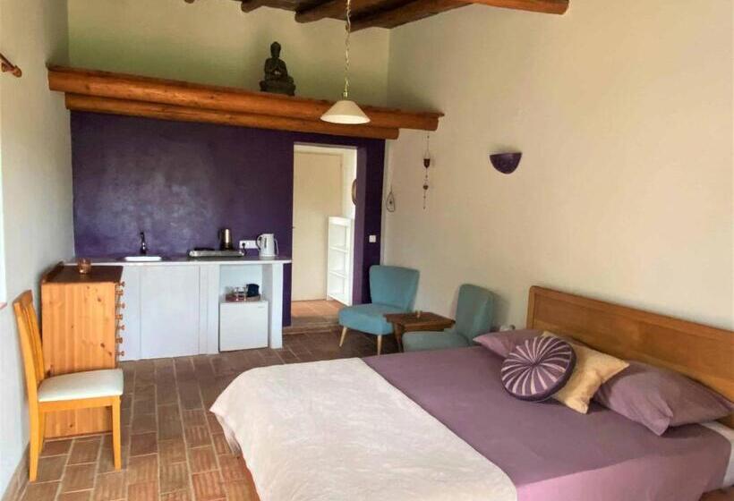 اتاق استاندارد با چشمانداز استخر, Monte Rosa Rural Guesthouse