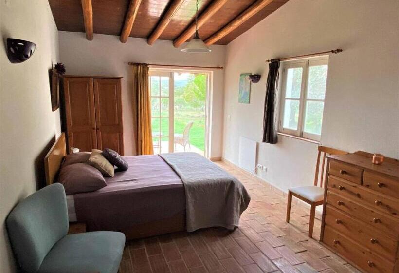 اتاق استاندارد با چشمانداز استخر, Monte Rosa Rural Guesthouse