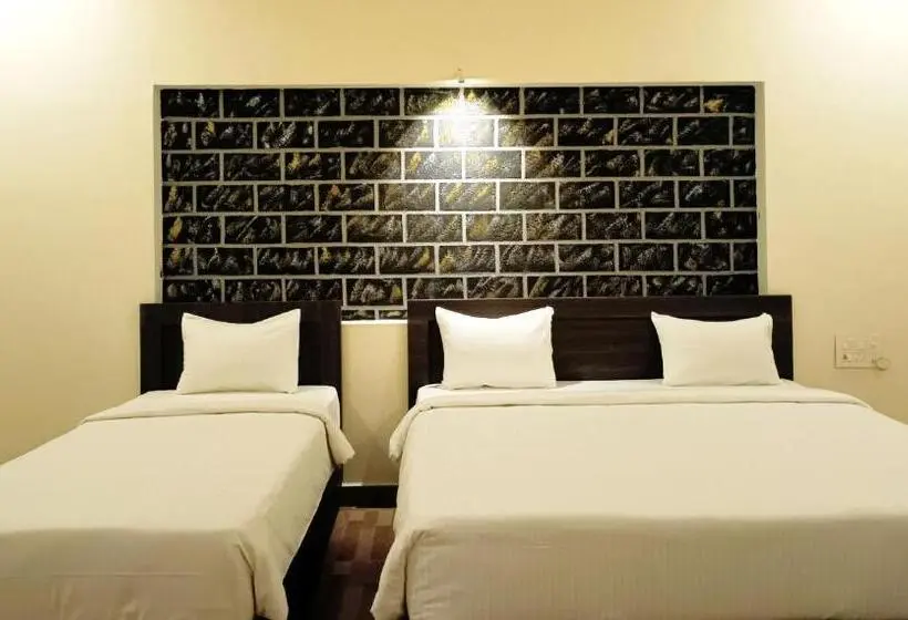 スイート（家族用）, R Hotels By Suraj Residency Yercaud