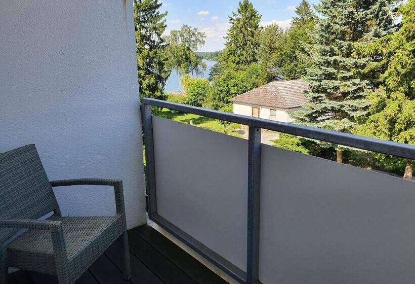 标准间带阳台, Businesshotel Am Peetzsee Grünheide