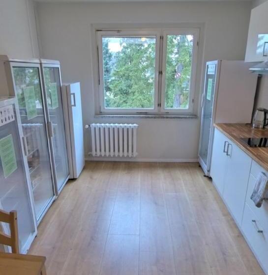 带阳台的三人标准间, Businesshotel Am Peetzsee Grünheide