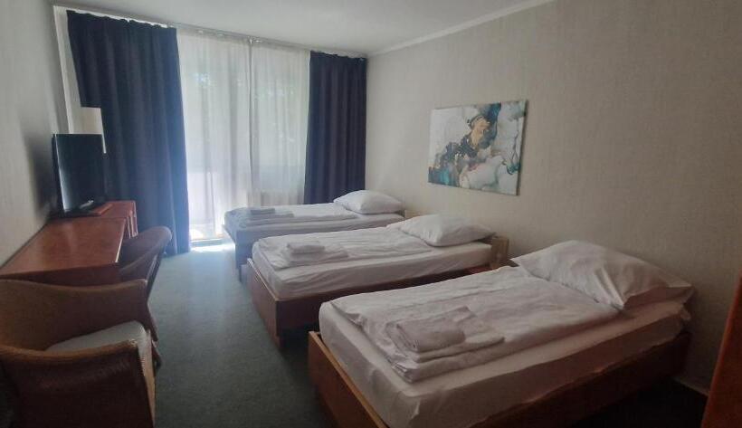 家庭间, Businesshotel Am Peetzsee Grünheide