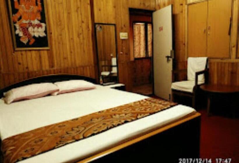 חדר סטנדרט, Darjeeling Hotel Summer Palace , Darjeeling