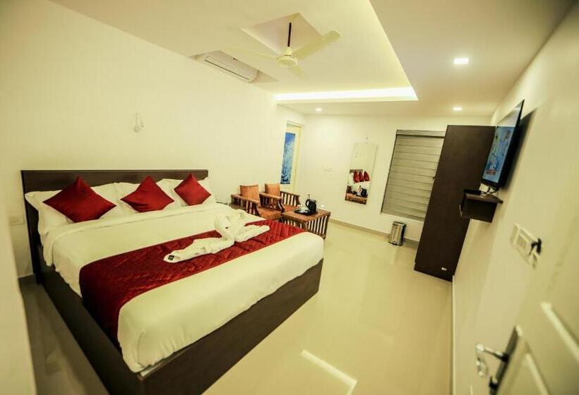 اتاق لوکس, Airport Avenue Plaza Cochin Airport