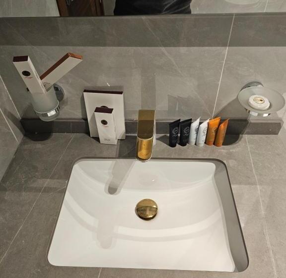 片側に海が見えるデラックスルーム, Seagull