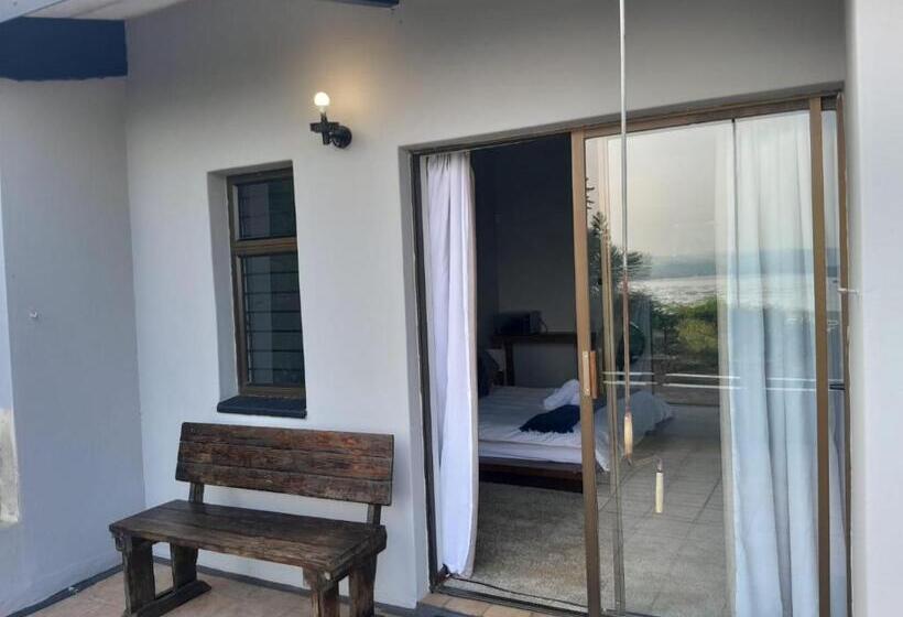 Номер Стандарт, Dam House Lodge