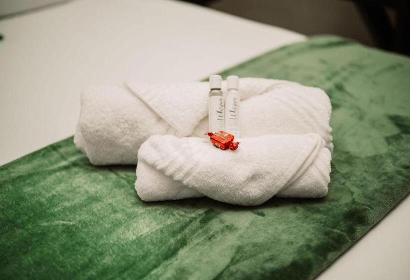 ガーデンビュースタンダードルーム, Die Karee Tuiste