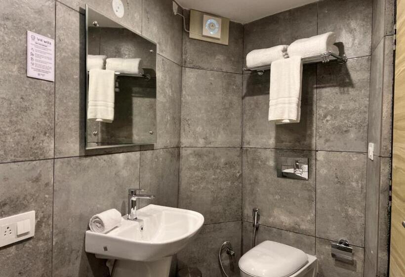 デラックスルーム, Wabi Sabi Stays Pride Inn