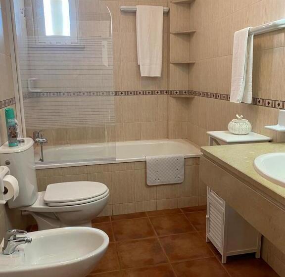 침실 1개 발코니 아파트, Apartamento Altura T2