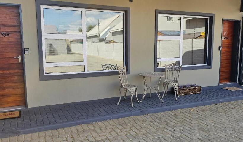 اتاق لوکس, Grazia Overnight Accommodation