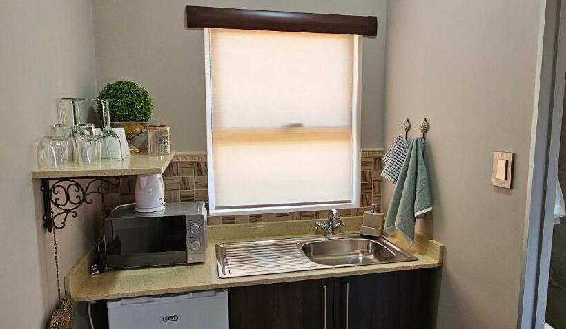 اتاق لوکس, Grazia Overnight Accommodation