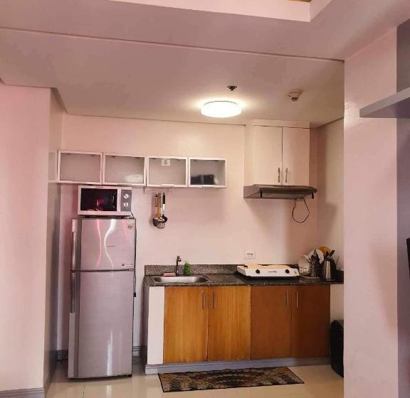 סוויטה משפחתית, Birch Tower Condotel