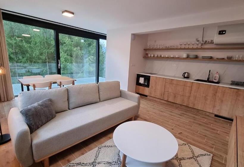 Студио Стандарт с Террасой, Chalets Hrabovo