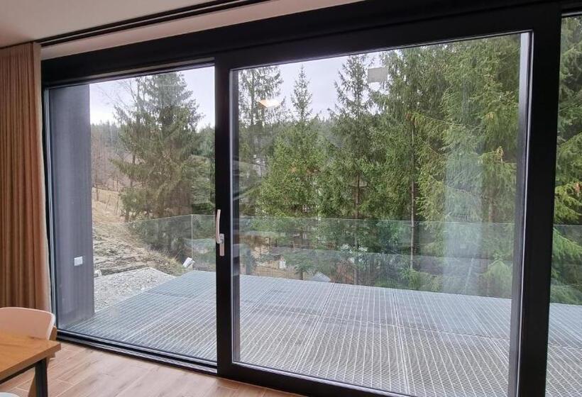 Студио Стандарт с Террасой, Chalets Hrabovo