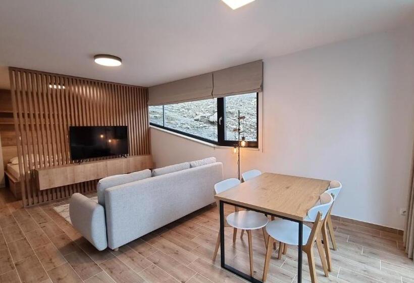 스탠다드 스튜디오 (테라스구비), Chalets Hrabovo