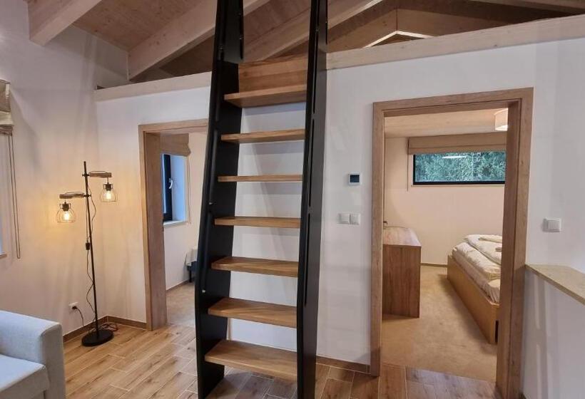 Апартаменты 2 Спальни с Балконом, Chalets Hrabovo