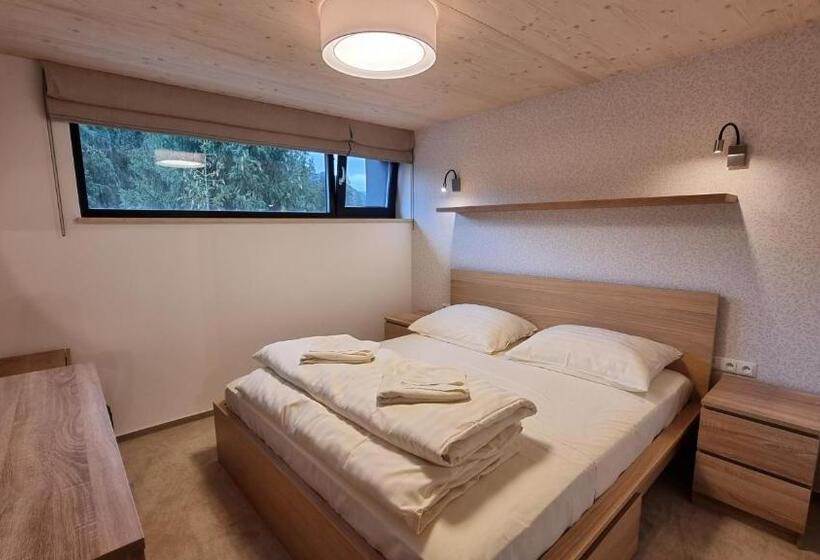 발코니가 있는 2 베드룸 아파트, Chalets Hrabovo