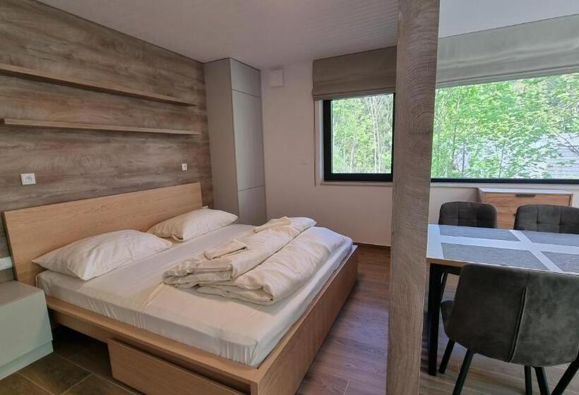 스탠다드 스튜디오 (테라스구비), Chalets Hrabovo