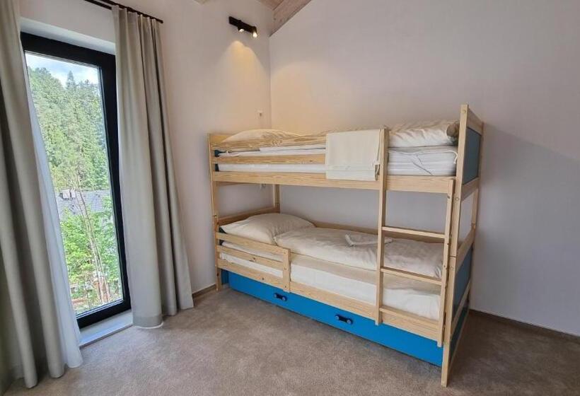 Апартаменты 4 Спальни, Chalets Hrabovo