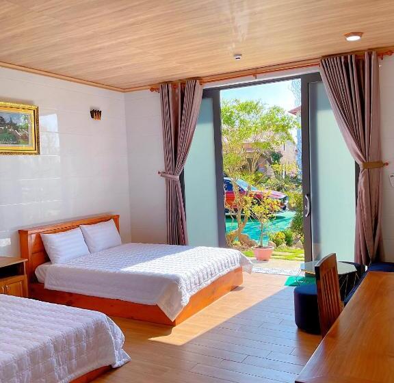 اتاق استاندارد چهار تخته, Khu Nghỉ Dưỡng Tommy Hồ Tràm