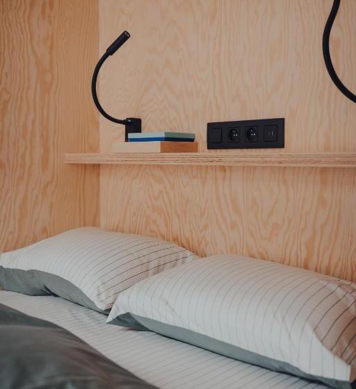 Standard room with outdoor bath, Les 3 Cabanes Urbaines   Centre Historique