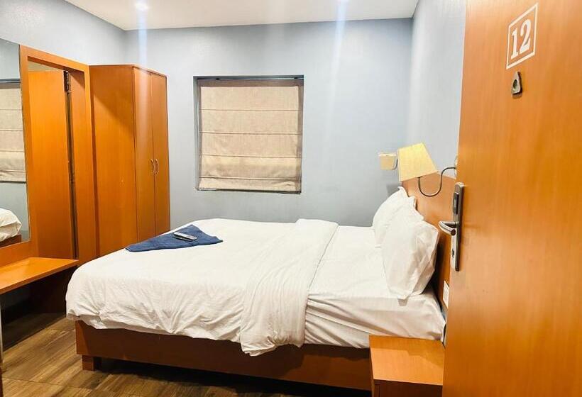 חדר דלוקס, Flora