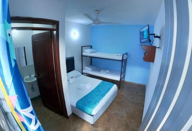 اتاق استاندارد چهار تخته, Nuevo Hotel Villa Camila Melgar